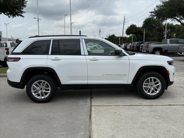 2025 Jeep Grand Cherokee GRAND CHEROKEE LAREDO X 4X2
