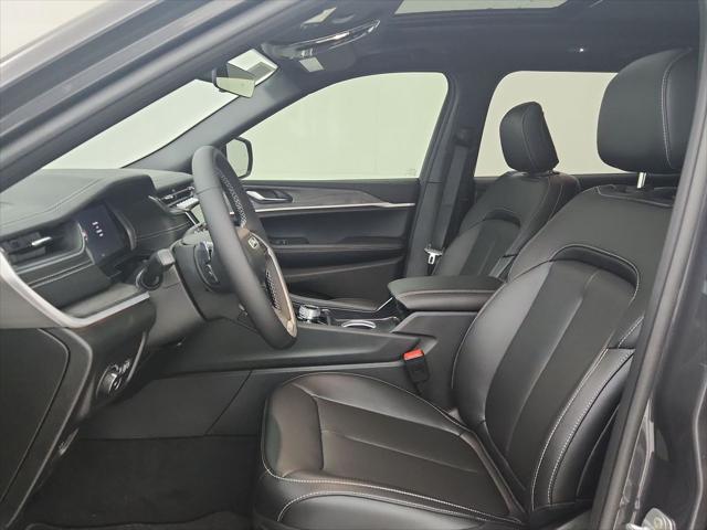 2025 Jeep Grand Cherokee GRAND CHEROKEE L LIMITED 4X4 2025 Jeep Grand Cherokee GRAND CHEROKEE L LIMITED 4X4