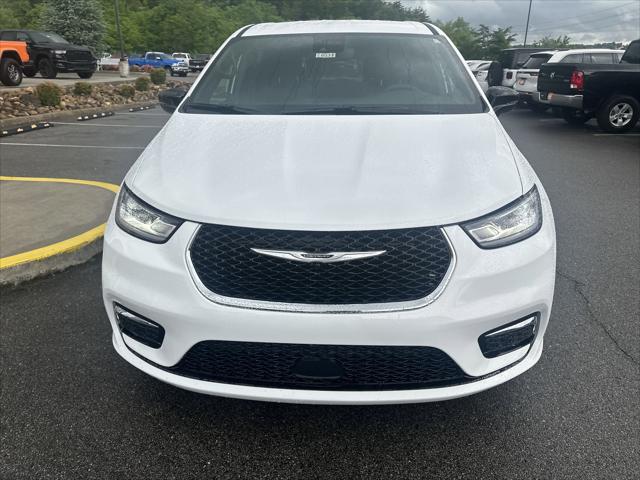 2025 Chrysler Pacifica PACIFICA SELECT