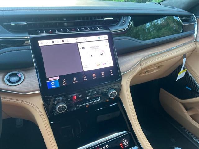2025 Jeep Grand Cherokee GRAND CHEROKEE L SUMMIT RESERVE 4X4