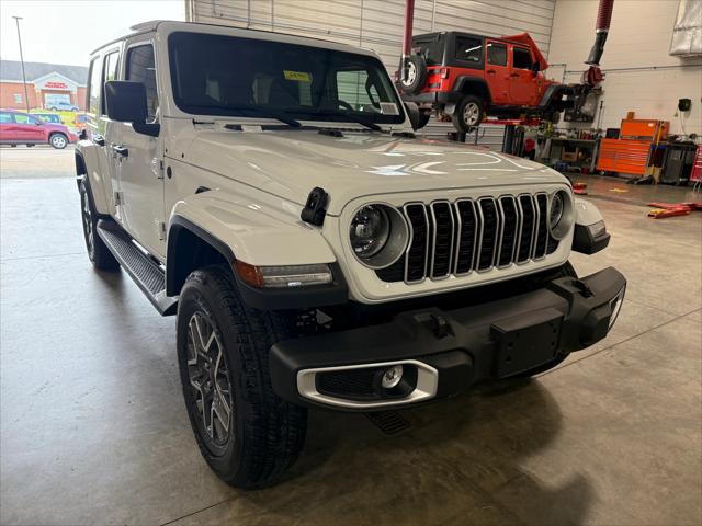 2025 Jeep Wrangler WRANGLER 4-DOOR SAHARA