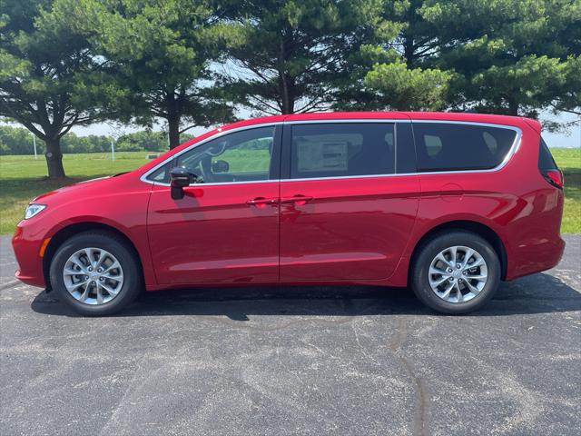 2025 Chrysler Pacifica PACIFICA SELECT AWD