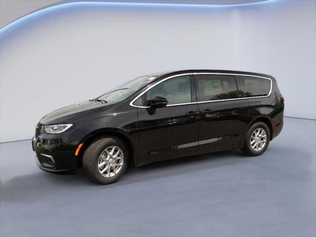 2025 Chrysler Pacifica PACIFICA SELECT
