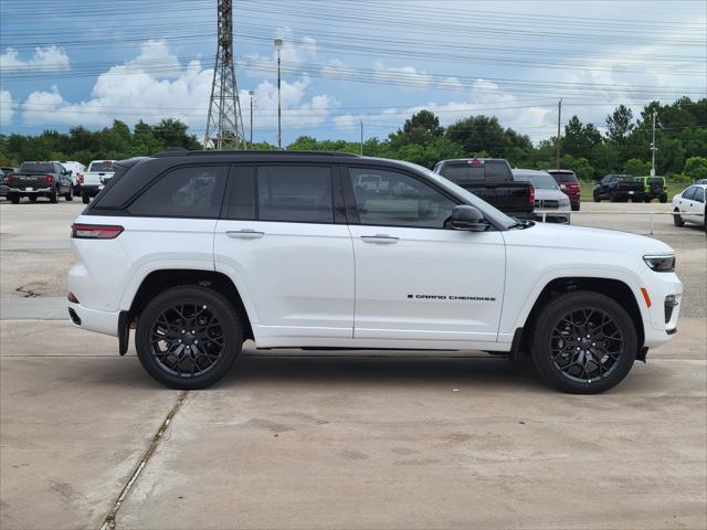 2025 Jeep Grand Cherokee GRAND CHEROKEE SUMMIT RESERVE 4X4