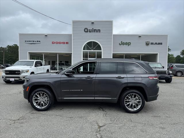 2025 Jeep Grand Cherokee GRAND CHEROKEE SUMMIT 4X4