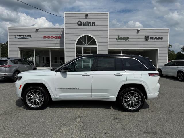 2025 Jeep Grand Cherokee GRAND CHEROKEE SUMMIT 4X4