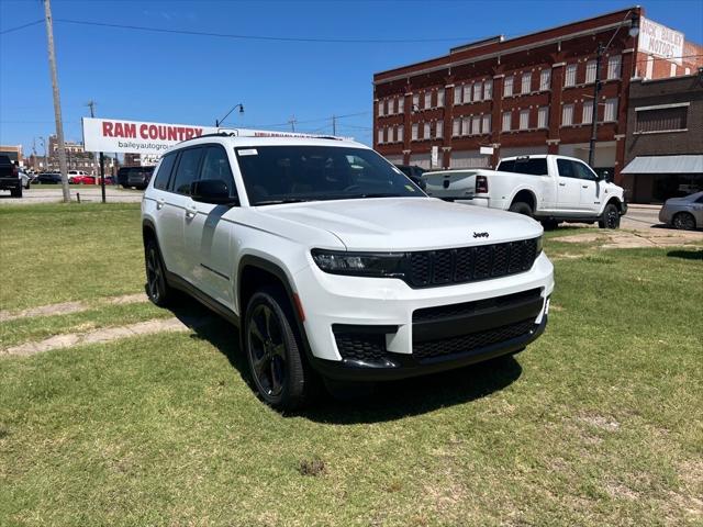 2025 Jeep Grand Cherokee GRAND CHEROKEE L ALTITUDE X 4X4