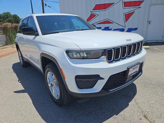 2025 Jeep Grand Cherokee GRAND CHEROKEE LAREDO X 4X2