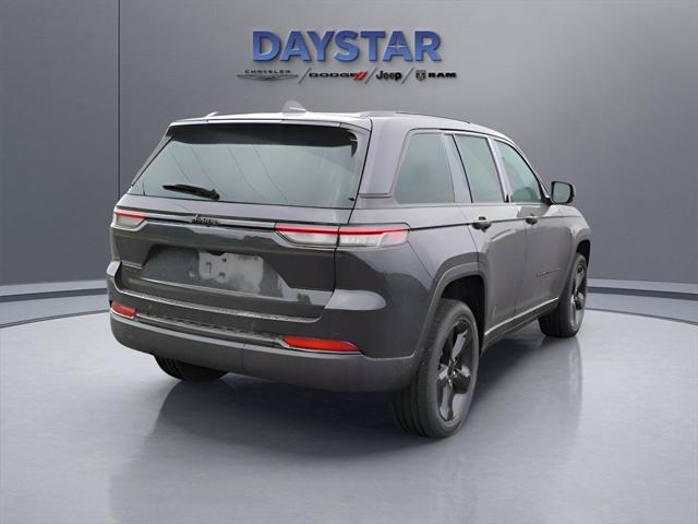 2025 Jeep Grand Cherokee GRAND CHEROKEE ALTITUDE 4X4
