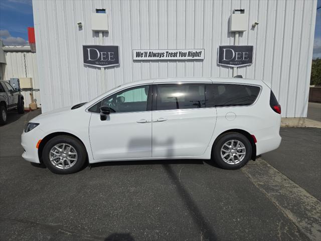 2025 Chrysler Voyager VOYAGER LX 2025 Chrysler Voyager VOYAGER LX