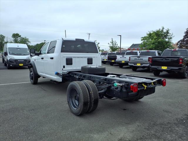 2025 RAM Ram 5500 Chassis Cab RAM 5500 TRADESMAN CHASSIS CREW CAB 4X4 60 CA 2025 RAM Ram 5500 Chassis Cab RAM 5500 TRADESMAN CHASSIS CREW CAB 4X4 60 CA