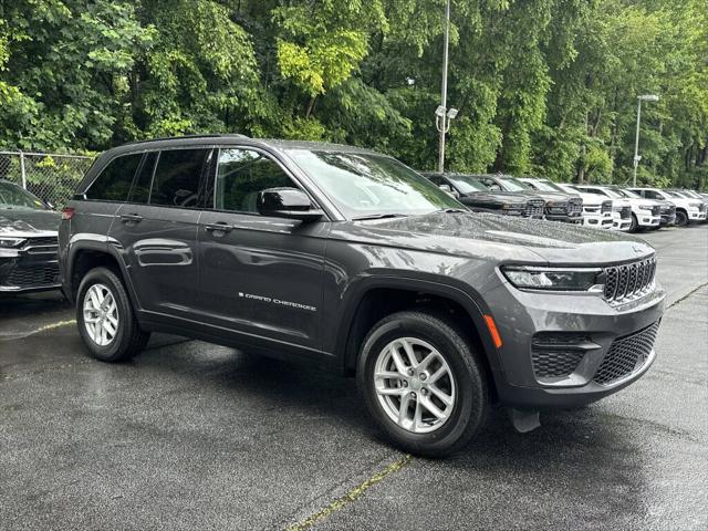 2025 Jeep Grand Cherokee GRAND CHEROKEE LAREDO X 4X2