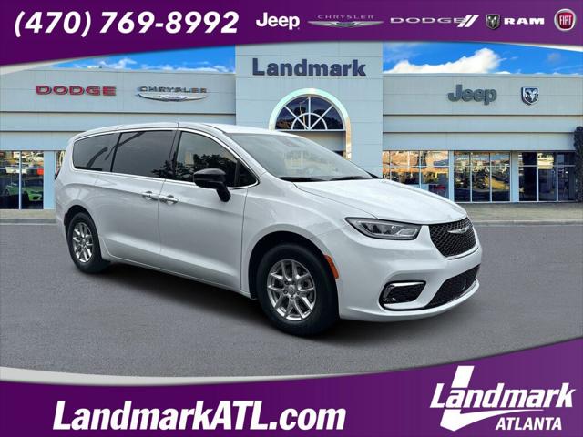 2025 Chrysler Pacifica PACIFICA SELECT