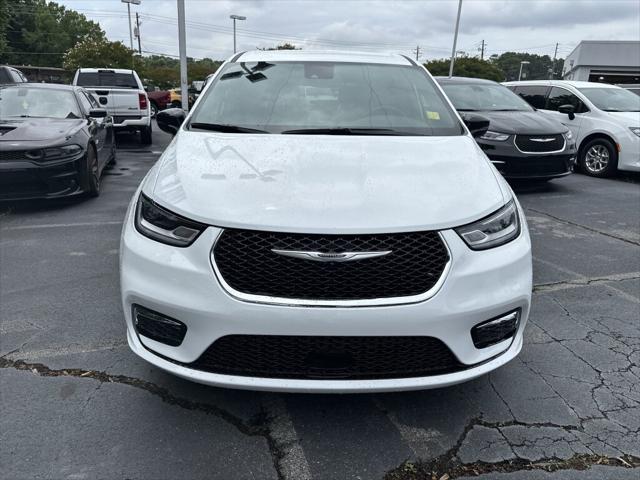 2025 Chrysler Pacifica PACIFICA SELECT