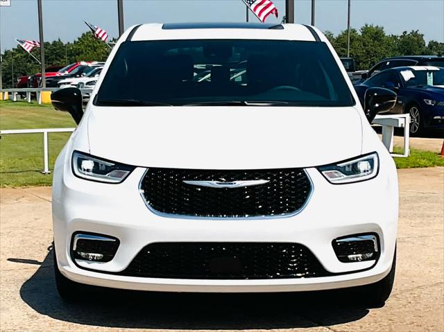 2025 Chrysler Pacifica PACIFICA SELECT AWD