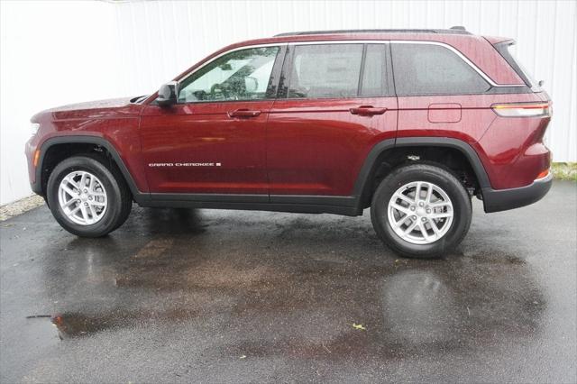 2025 Jeep Grand Cherokee GRAND CHEROKEE LAREDO X 4X4