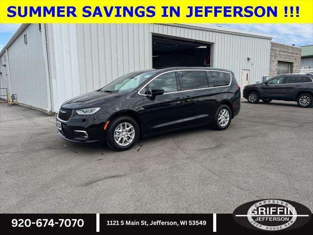 2025 Chrysler Pacifica PACIFICA SELECT
