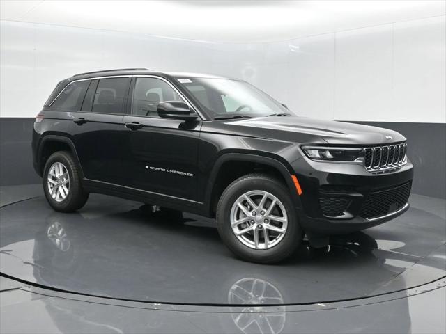 2025 Jeep Grand Cherokee GRAND CHEROKEE LAREDO X 4X4 2025 Jeep Grand Cherokee GRAND CHEROKEE LAREDO X 4X4