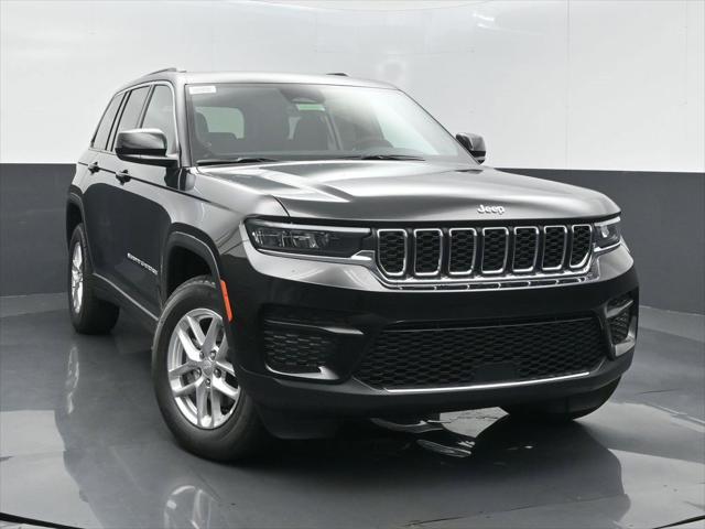 2025 Jeep Grand Cherokee GRAND CHEROKEE LAREDO X 4X4 2025 Jeep Grand Cherokee GRAND CHEROKEE LAREDO X 4X4