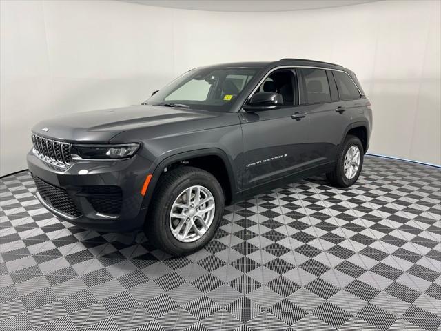 2025 Jeep Grand Cherokee GRAND CHEROKEE LAREDO X 4X2