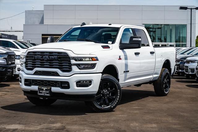 2025 RAM Ram 2500 RAM 2500 BIG HORN CREW CAB 4X4 64 BOX