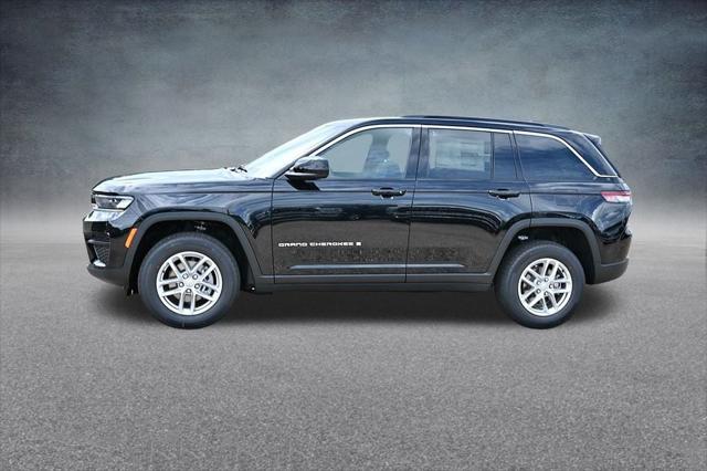2025 Jeep Grand Cherokee GRAND CHEROKEE LAREDO X 4X2