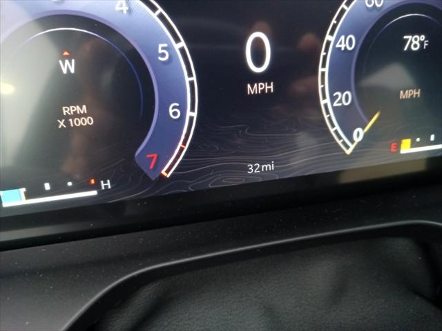 2025 Jeep Grand Cherokee GRAND CHEROKEE L LIMITED 4X2