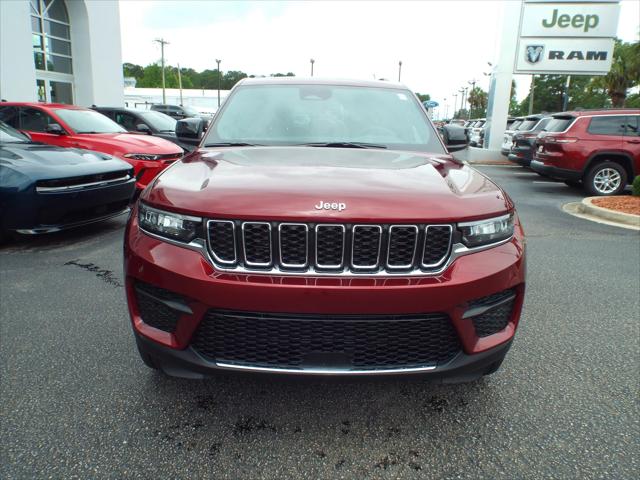 2025 Jeep Grand Cherokee GRAND CHEROKEE LAREDO X 4X2