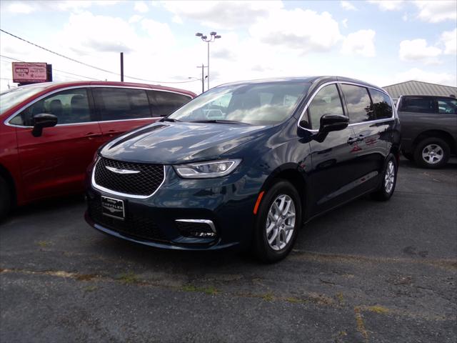 2025 Chrysler Pacifica PACIFICA SELECT