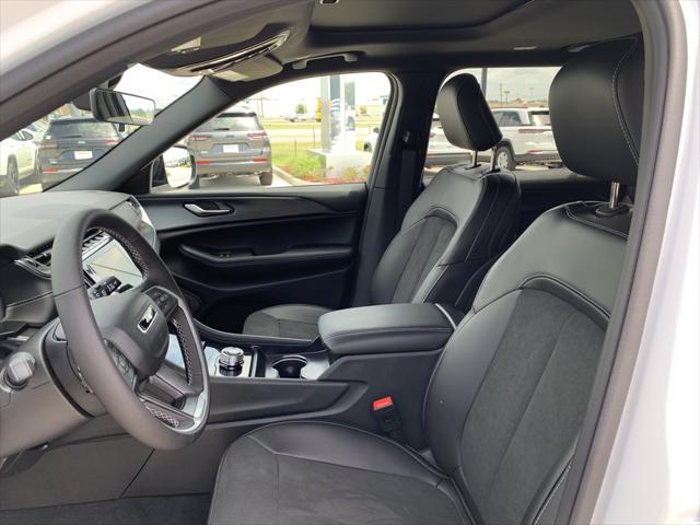 2025 Jeep Grand Cherokee GRAND CHEROKEE L ALTITUDE X 4X2