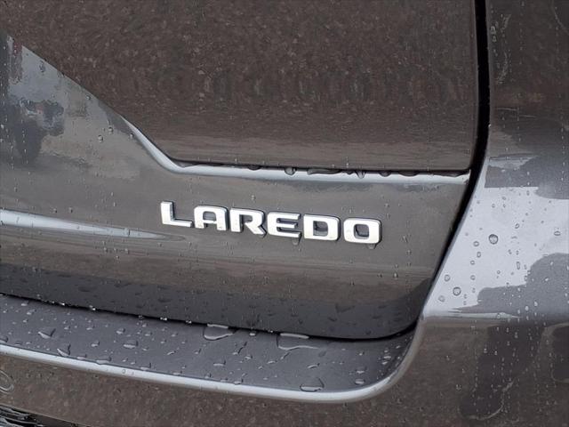 2025 Jeep Grand Cherokee GRAND CHEROKEE LAREDO 4X2