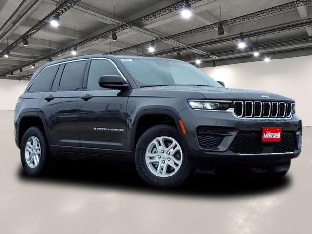 2025 Jeep Grand Cherokee GRAND CHEROKEE LAREDO 4X2