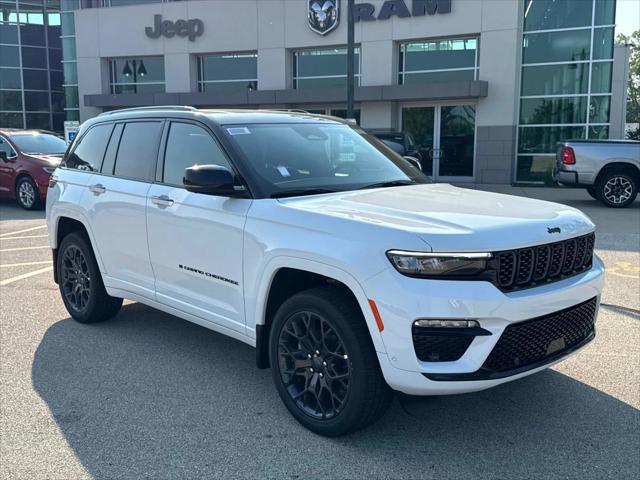 2025 Jeep Grand Cherokee GRAND CHEROKEE SUMMIT 4X4