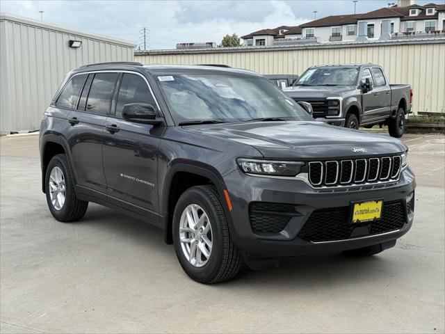 2025 Jeep Grand Cherokee GRAND CHEROKEE LAREDO X 4X2