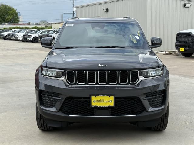 2025 Jeep Grand Cherokee GRAND CHEROKEE LAREDO X 4X2
