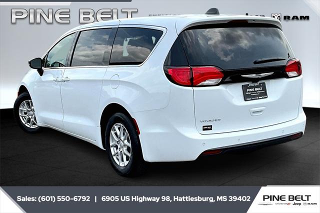 2025 Chrysler Voyager VOYAGER LX