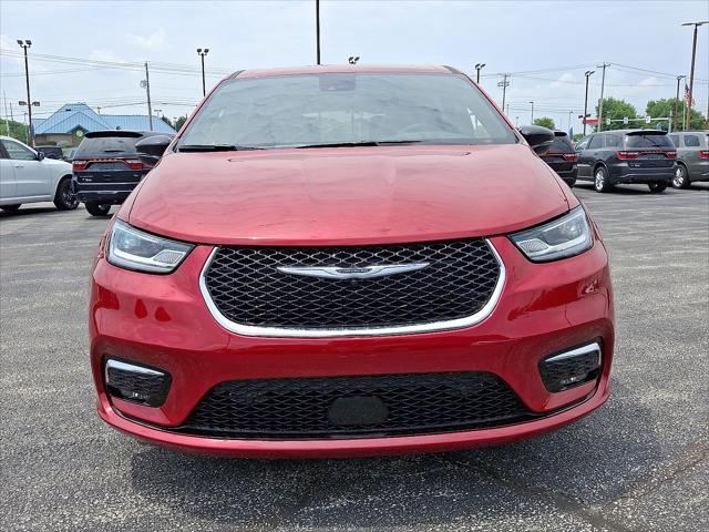 2025 Chrysler Pacifica PACIFICA SELECT