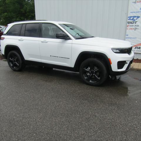 2025 Jeep Grand Cherokee GRAND CHEROKEE ALTITUDE X 4X4