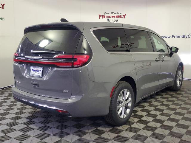 2025 Chrysler Pacifica PACIFICA SELECT AWD