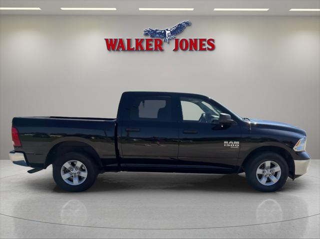 2022 RAM 1500 Classic SLT Crew Cab 4x2 57 Box