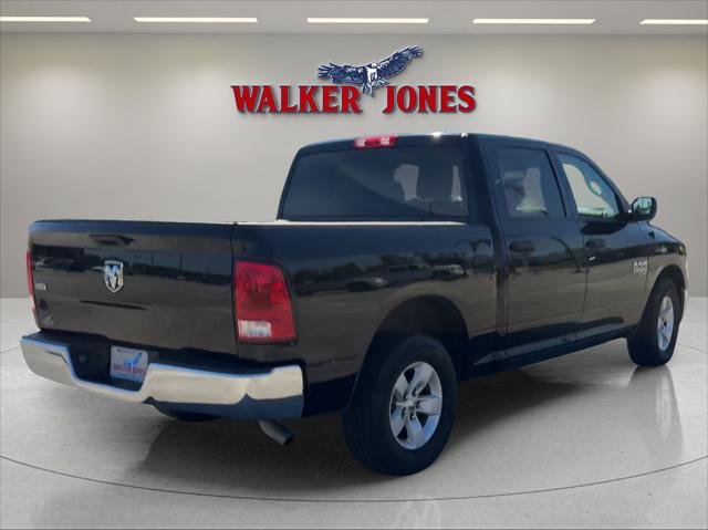 2022 RAM 1500 Classic SLT Crew Cab 4x2 57 Box