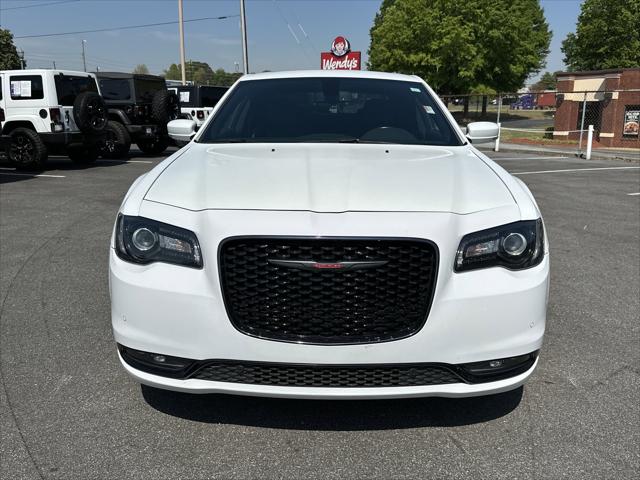 2022 Chrysler 300 S