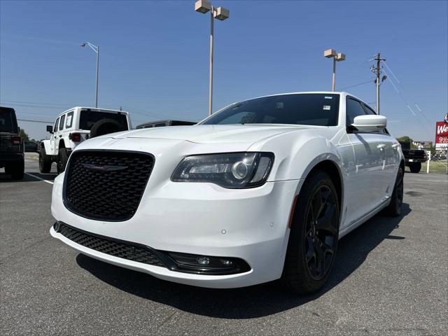 2022 Chrysler 300 S