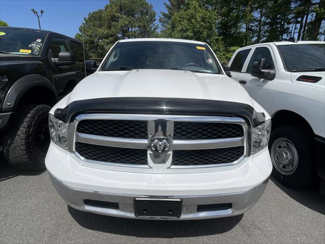 2020 RAM 1500 Classic SLT Crew Cab 4x4 64 Box