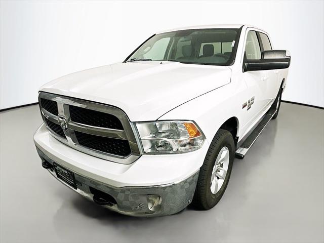 2019 RAM 1500 Classic SLT Crew Cab 4x4 57 Box