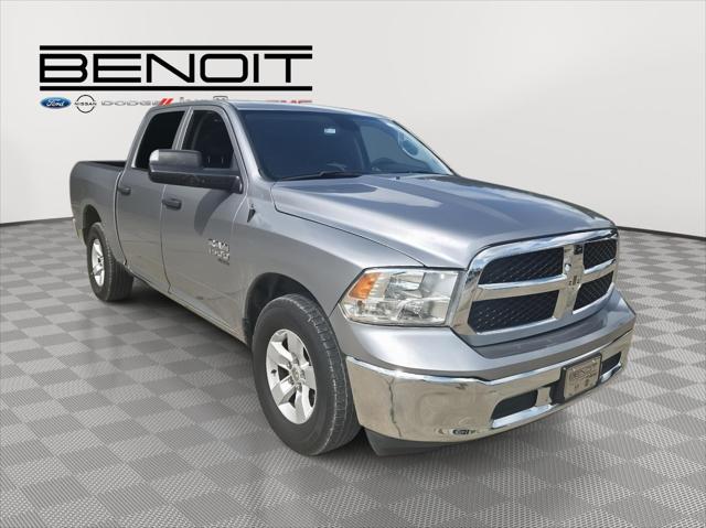2023 RAM 1500 Classic SLT Crew Cab 4x2 57 Box