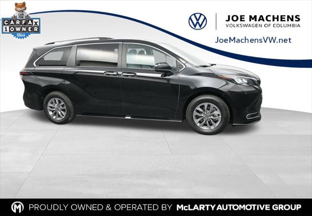 2024 Toyota Sienna XLE