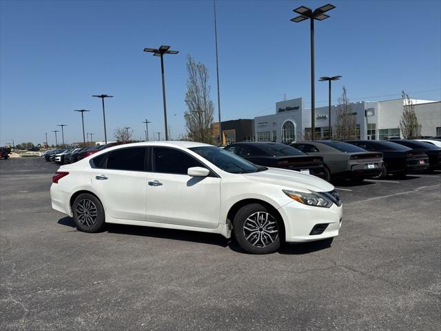 2016 Nissan Altima 2.5 SR