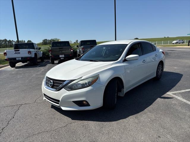 2016 Nissan Altima 2.5 SR