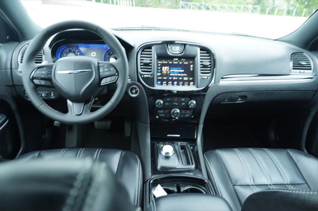 2023 Chrysler 300 300S